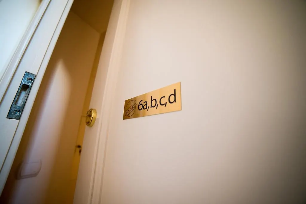 Just4You Apartments Cracovia Polonia