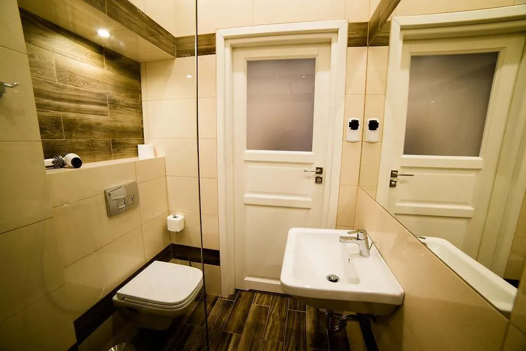 Just4You Apartments Cracovia 0*,  Polonia